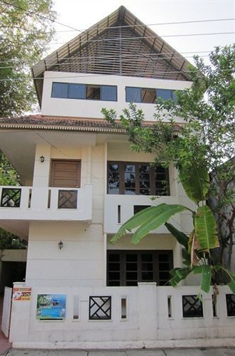 Oyo Home 63551 Pleasant Stay Near Fort Kochi Beach Екстериор снимка