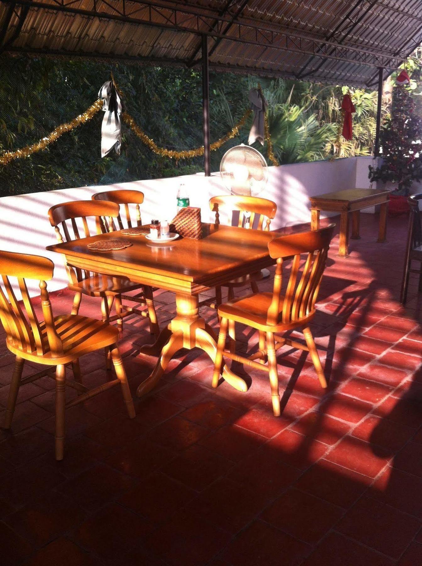 Oyo Home 63551 Pleasant Stay Near Fort Kochi Beach Екстериор снимка